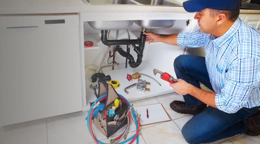Expert burst pipe repair services in Popejoy, IA